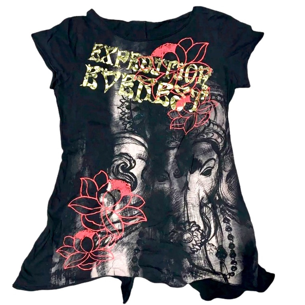 Walt Disney world Expedition Everest Black Size Medium￼ (deadstock)